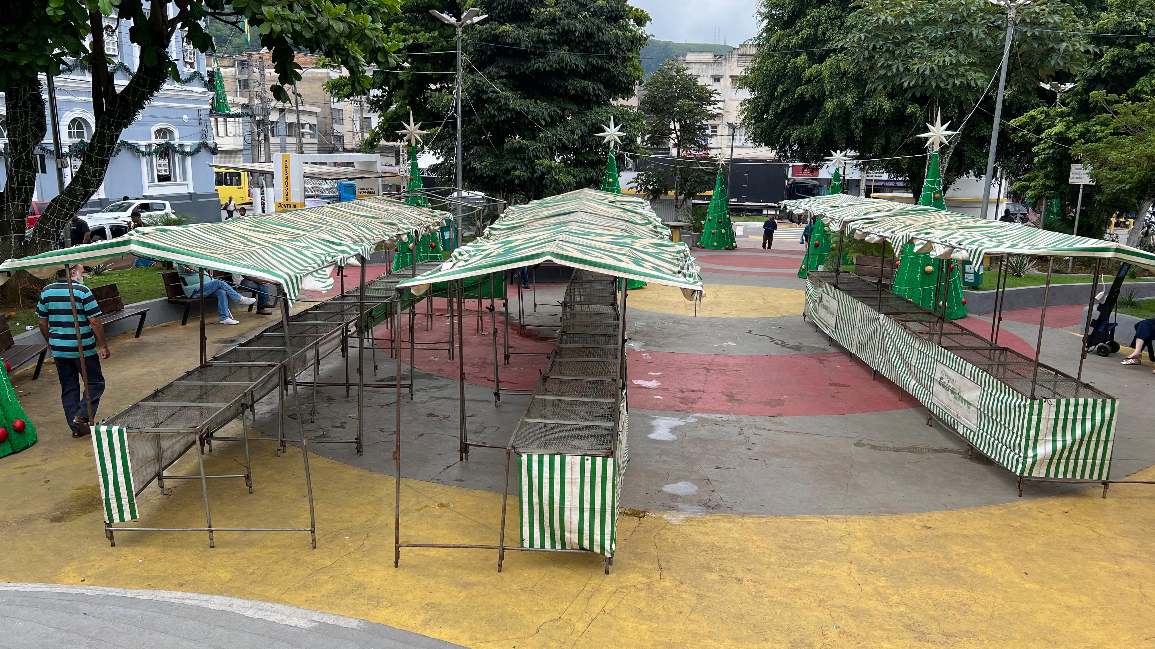 Feira Livre do Produtor Rural acontece nesta segunda-feira na Praça Cesário Alvim em Santos Dumont